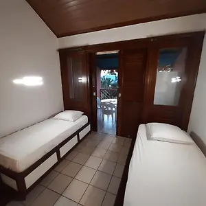 Appartement Duplex Climatisé - Piscine-plage - 1 à 4 Personnes, Sainte-Anne