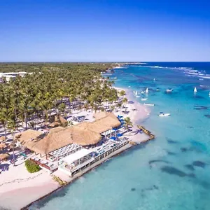 Appartement Somptueux Duplex Sur La Route Des Plages, Sainte-Anne