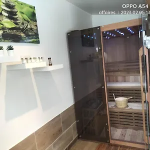 https://appartement-renove-a-besse.hotels-rhonealpes.com