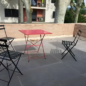 https://appt-sous-les-platanes.fr-provencehotel.com